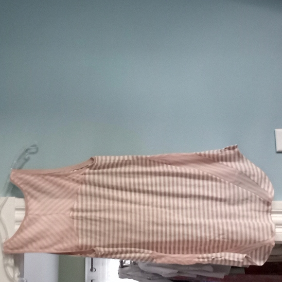 RVCA Top. Sz med - Picture 2 of 5